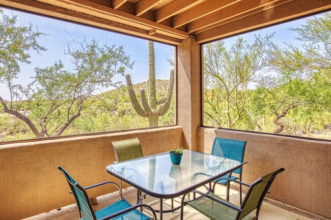 Building Photo - 6655 N Canyon Crest Dr