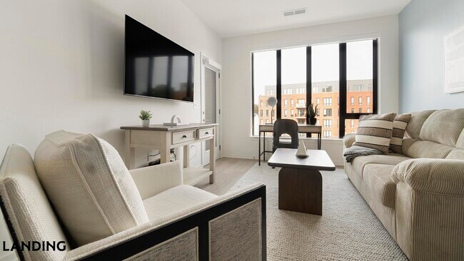 Building Photo - 318 W Corporation St