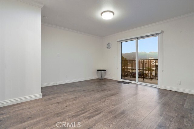 Building Photo - 3381 Oakmont View Dr