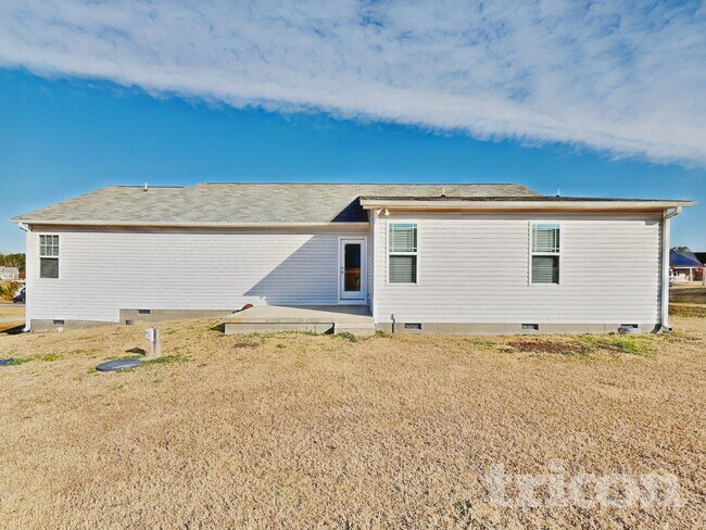 Building Photo - 113 Cornfield Ln