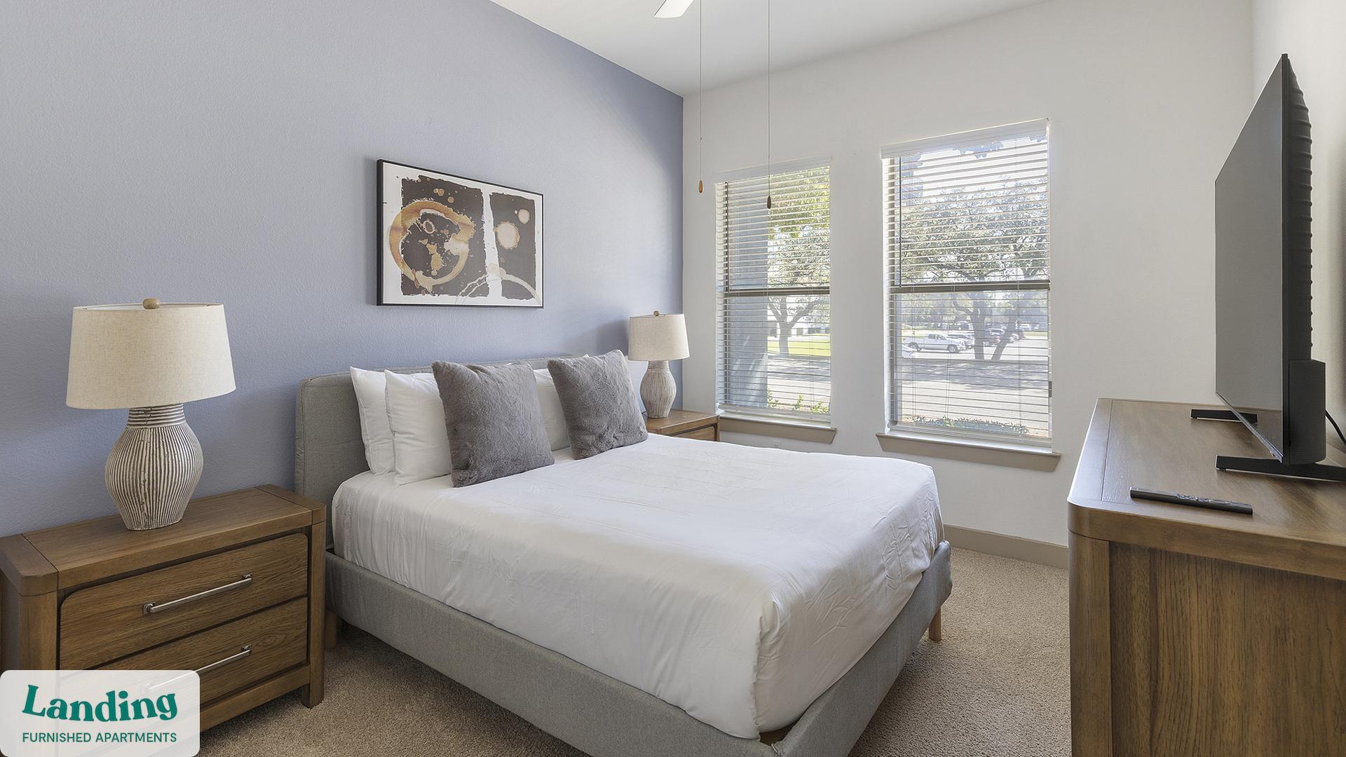 Building Photo - 5005 Galleria Dr