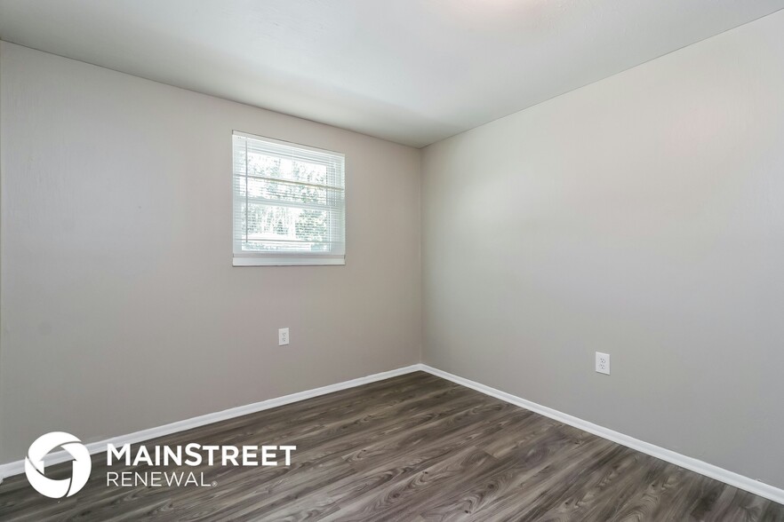Building Photo - 8912 Hervel Cir