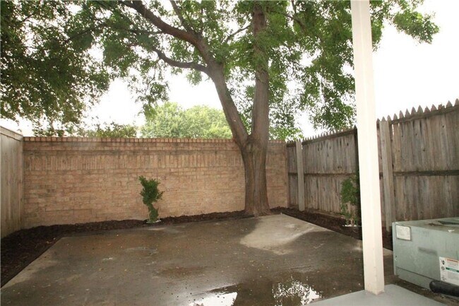 Building Photo - 3635 Garden Brook Dr