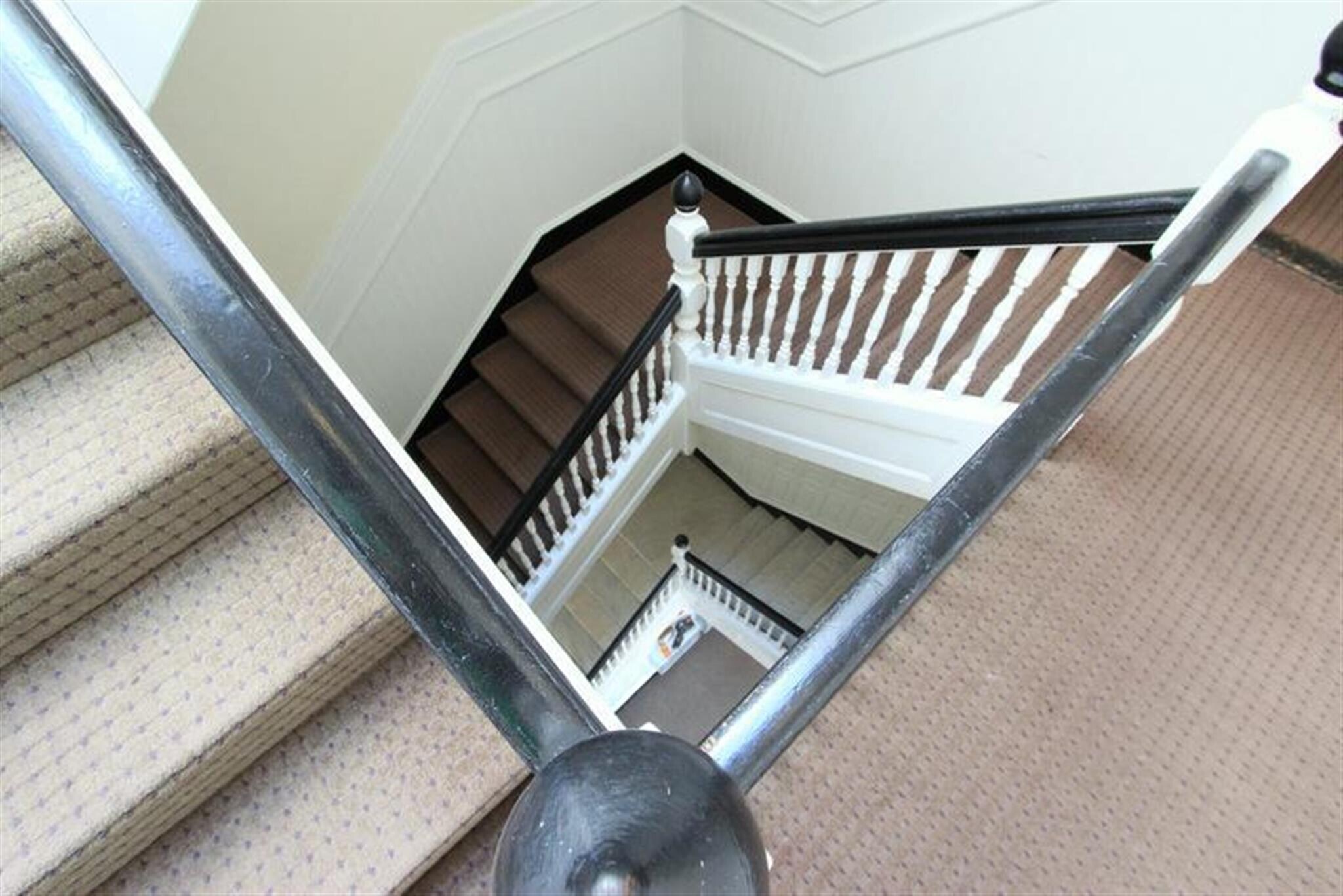 Building Photo - 863 Massachusetts Ave