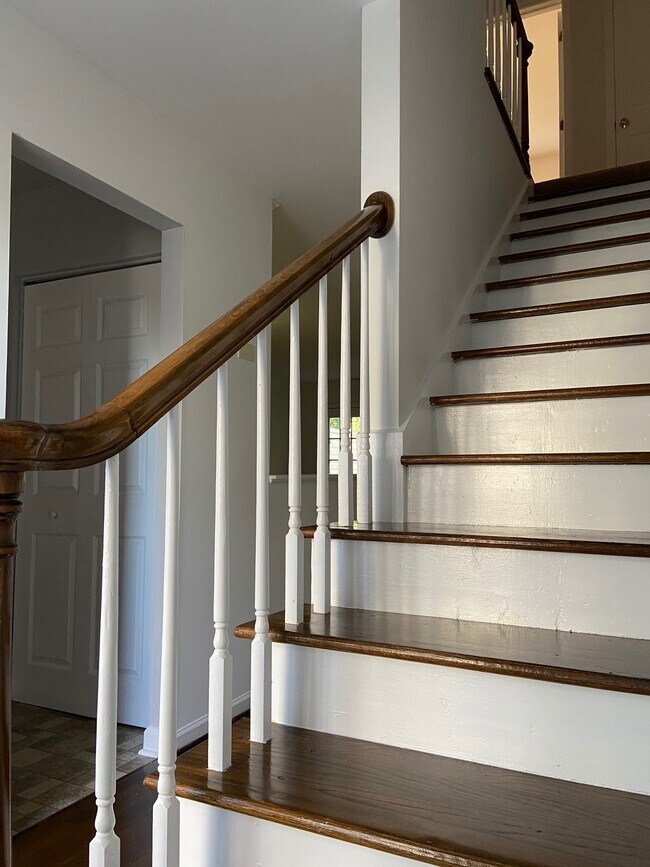 Stairs to Upstairs Bedrooms - 1901 Devonshire Dr