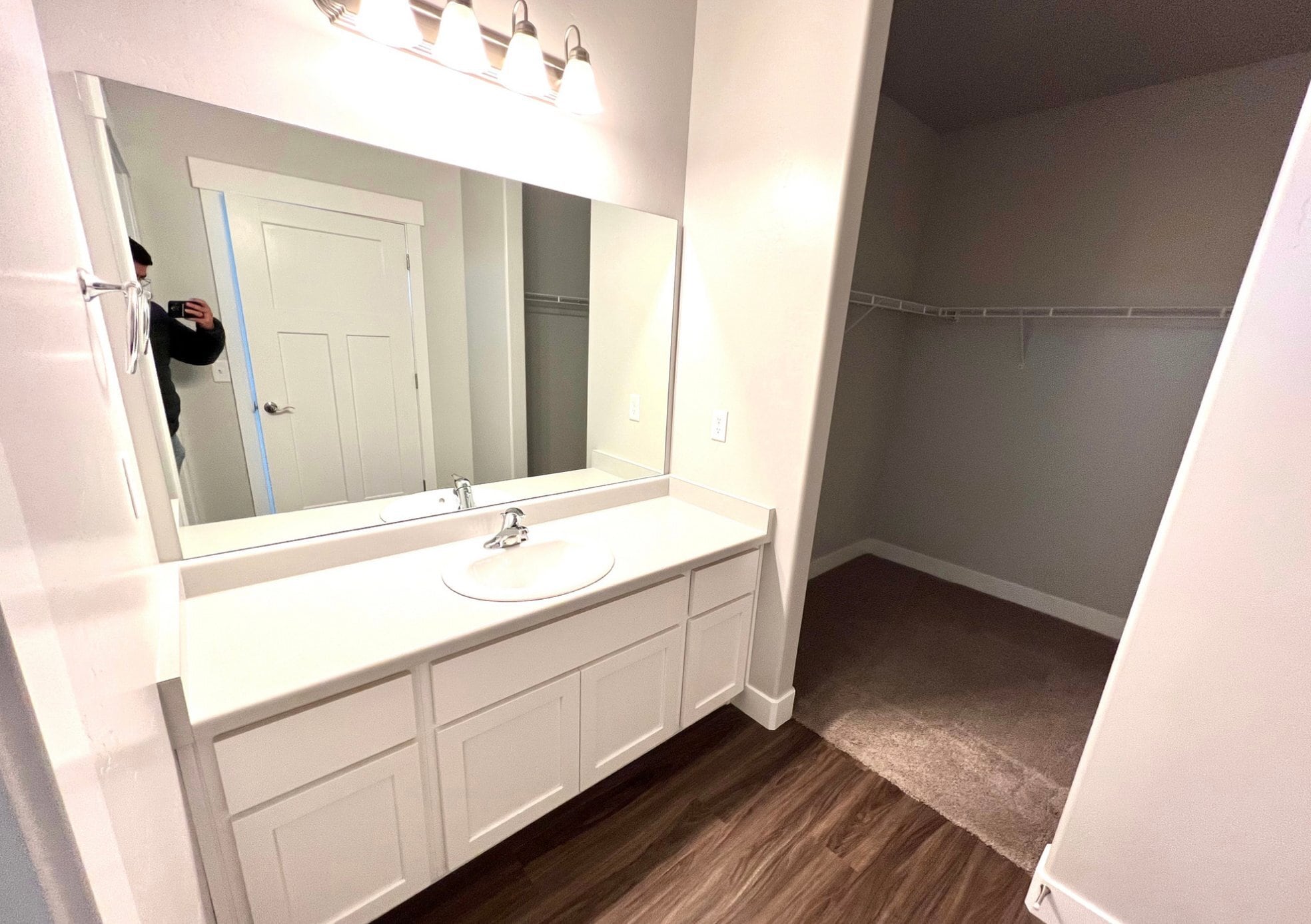 Building Photo - 14659 Bloom Dr