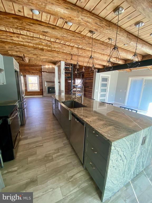 Building Photo - 112 England Run Ln