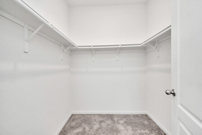 Building Photo - 1270 Glendora Dr