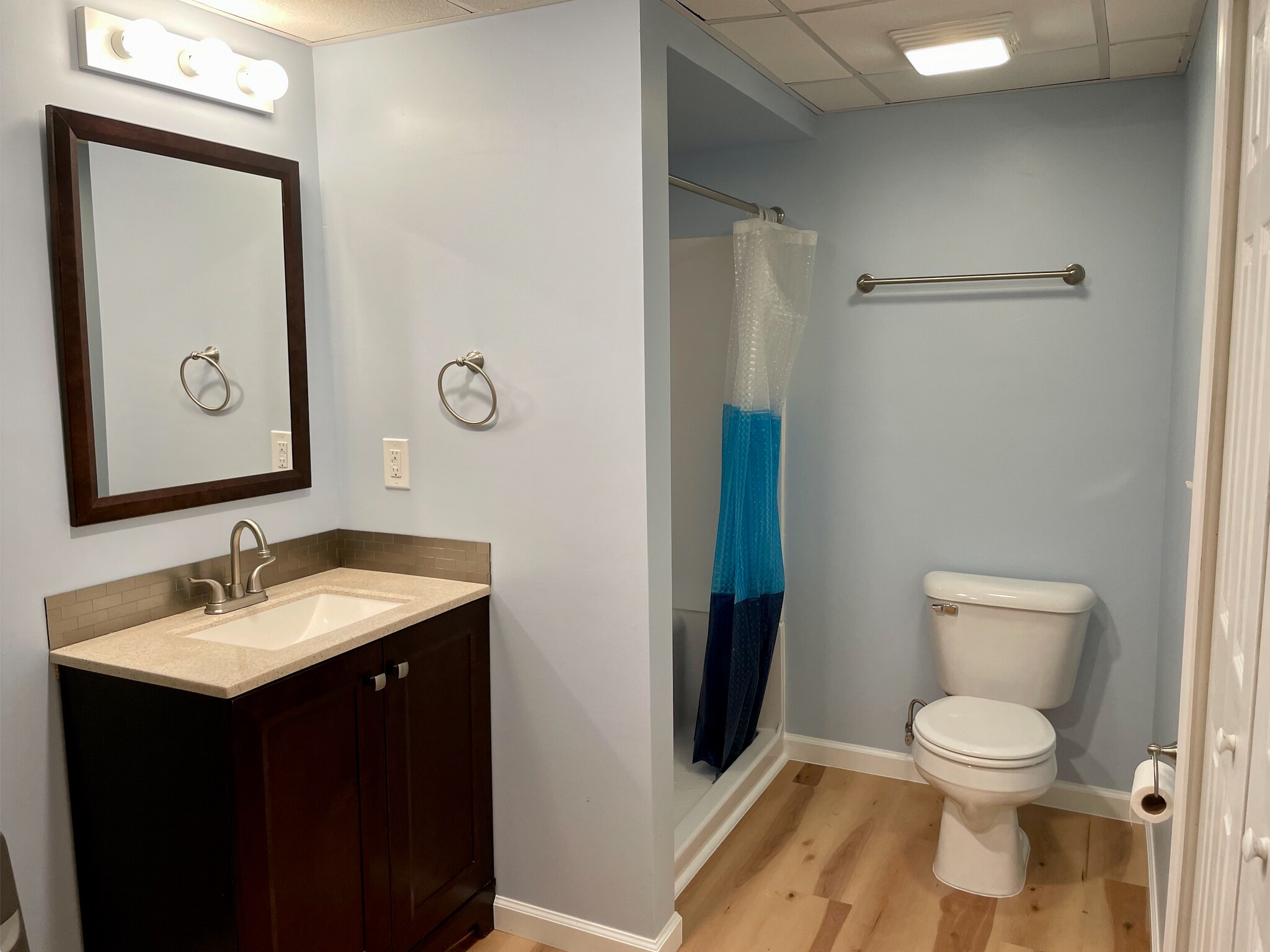 Building Photo - 12841 Schleweis Rd