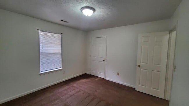 Building Photo - 1091 Micha Way