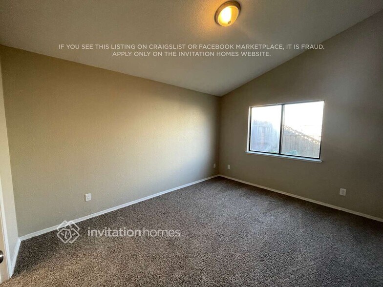 Building Photo - 5153 Thomasino Way