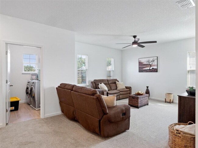 Building Photo - 591 Via Bella Ct