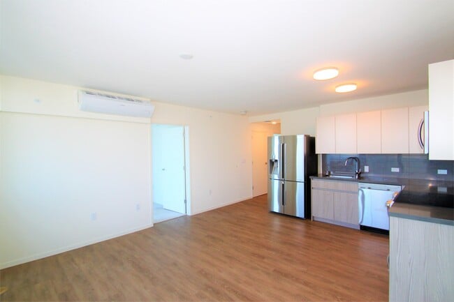 Building Photo - 1631 Kapiolani Blvd