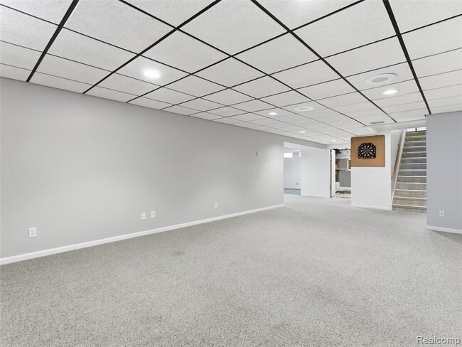 Building Photo - 4495 Maybee Rd