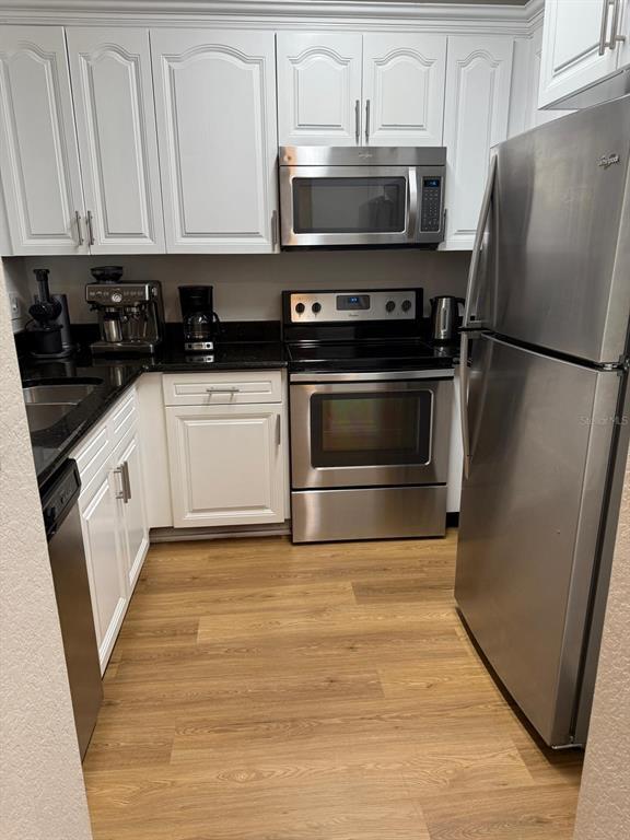 Building Photo - 2564 Robert Trent Jones Dr
