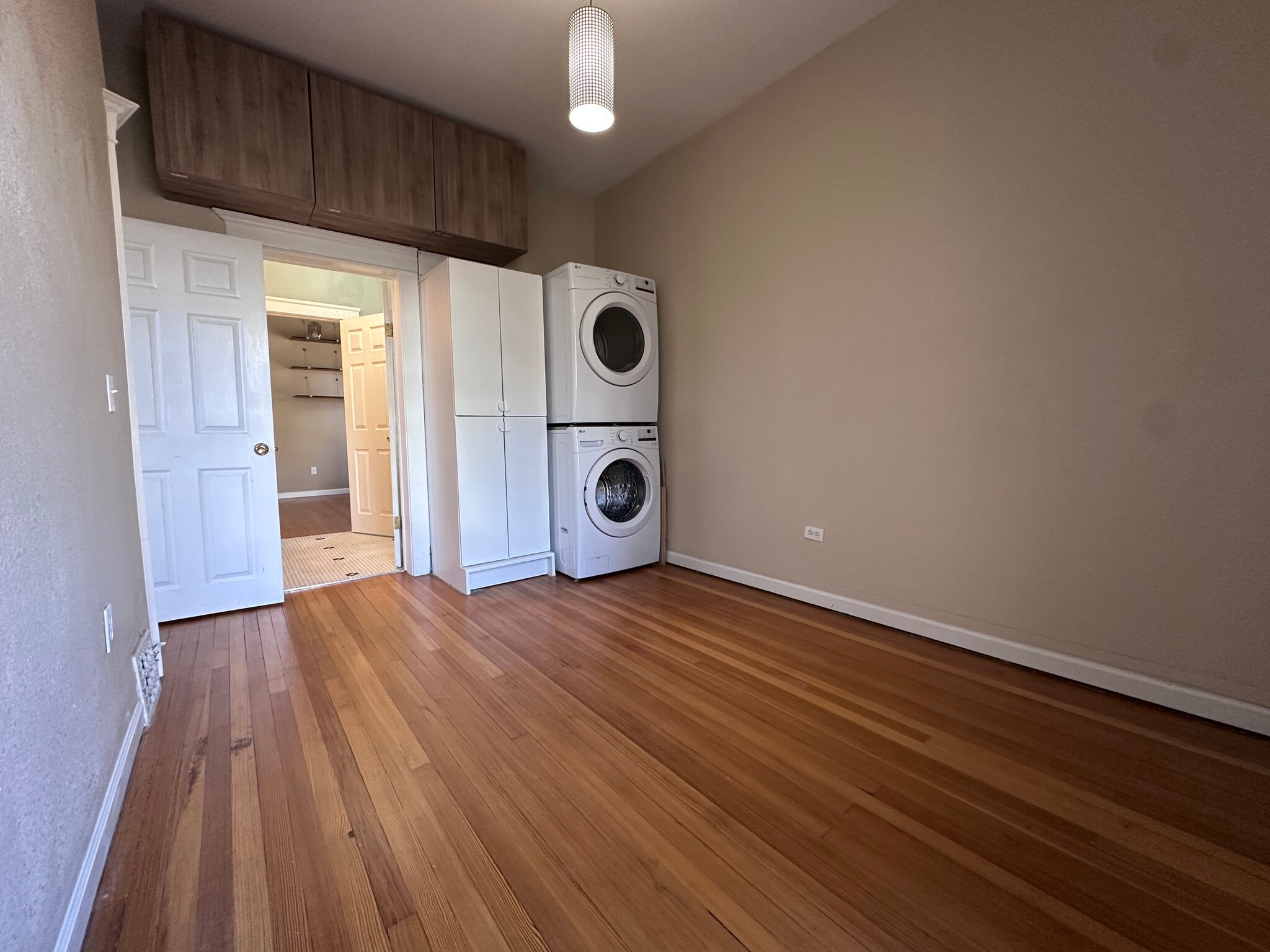 Building Photo - 1330 S Grant St