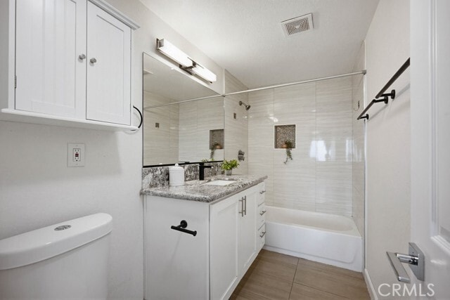 Building Photo - 2256 Kentwood Dr