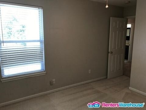 Building Photo - 4 Bedroom/ 2.5 Bath Home in Gardner