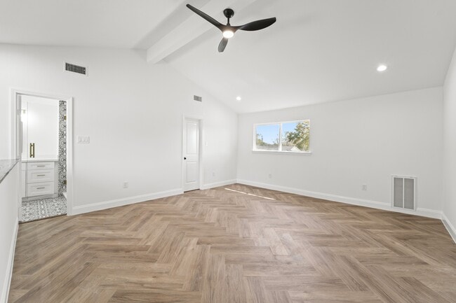 Building Photo - 10722 Lynbrook Dr