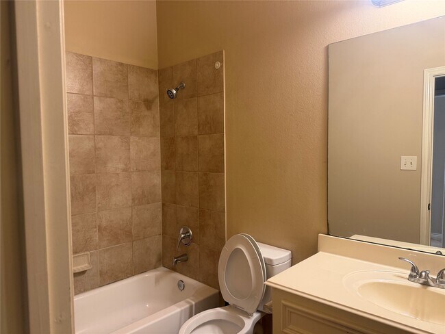 Building Photo - 10919 Starling Creek Dr
