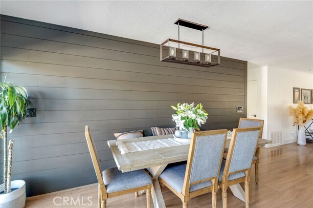 Building Photo - 832 Camino De Los Mares