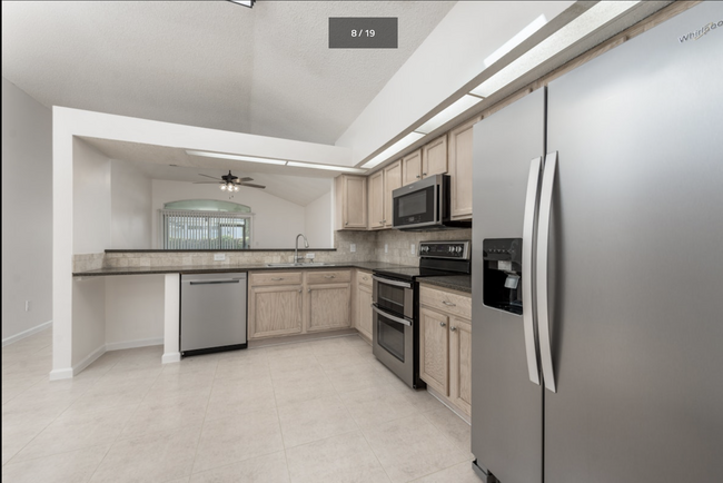 Building Photo - 12772 Ayrshire Ct