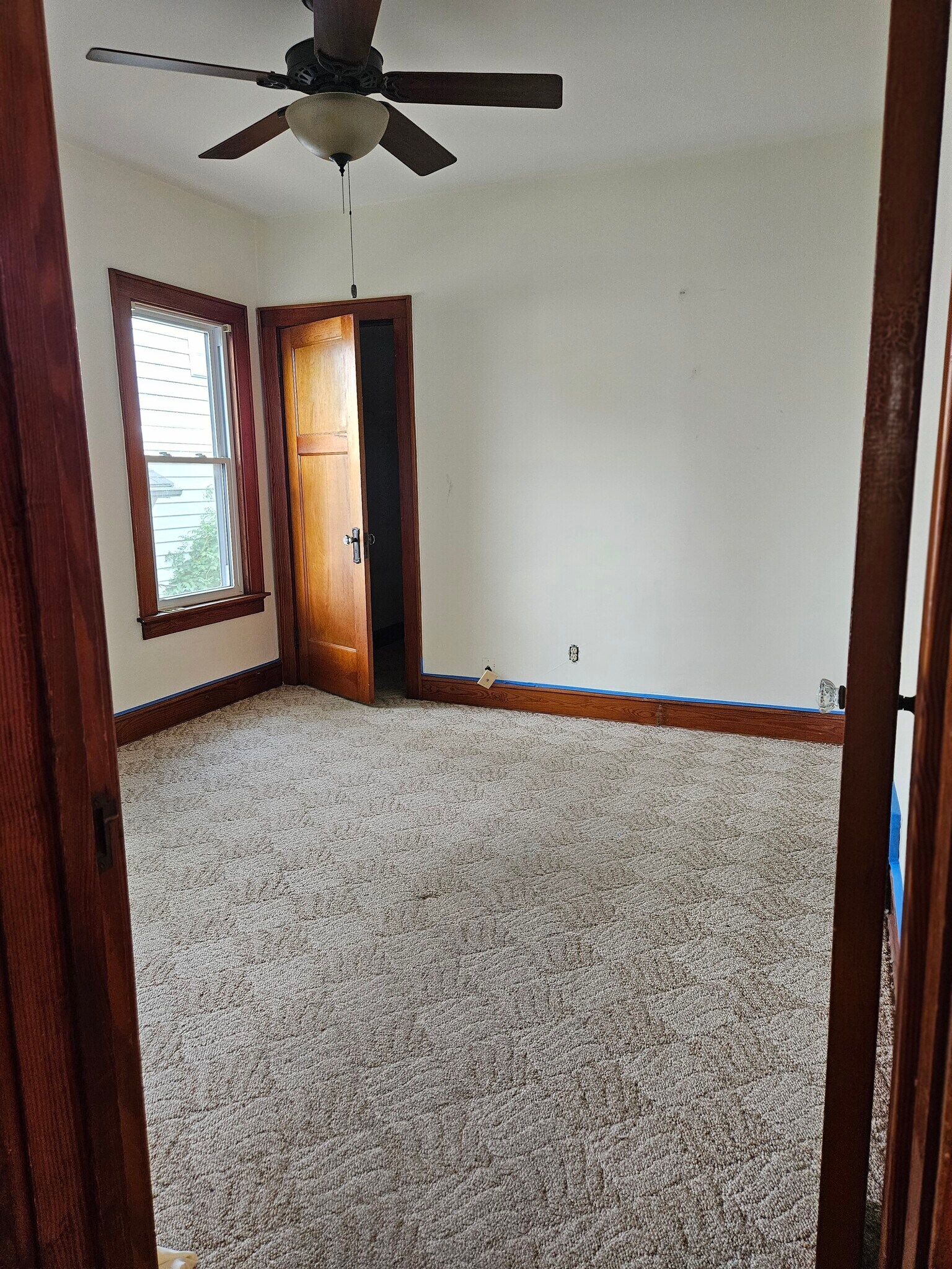 Building Photo - 2567 N 66th St