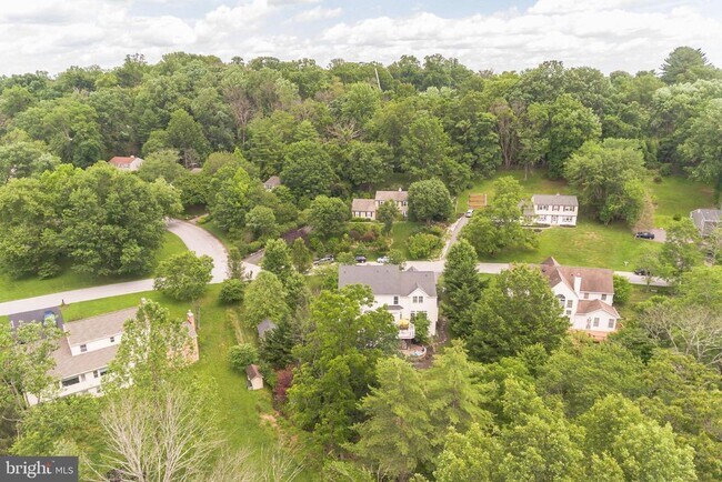 Building Photo - 3746 Spring Meadow Dr