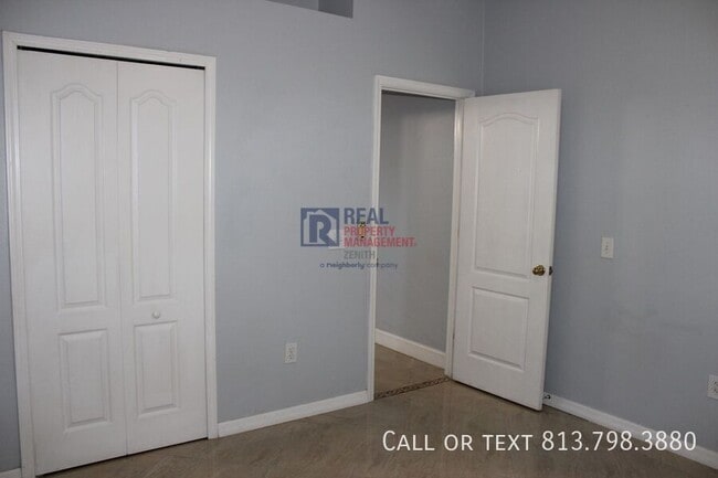 Building Photo - 452 Westchester Hills Ln