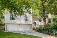 Building Photo - 3833 Greenbrook Dr