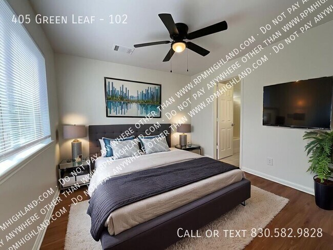 Building Photo - 405 Green Leaf