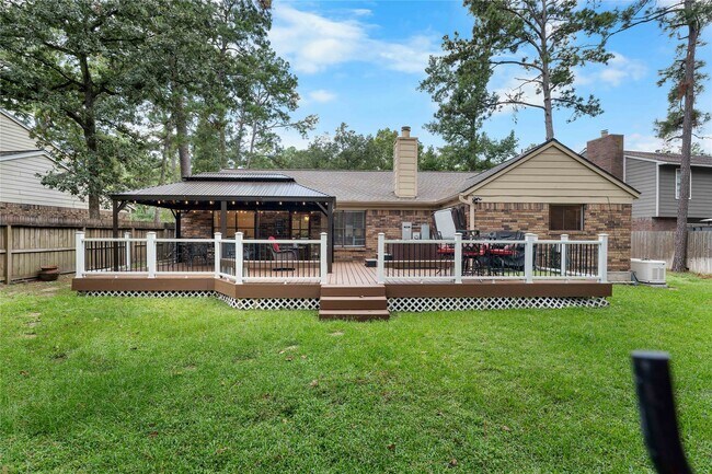 Primary Photo - 267 E Rainbow Ridge Cir