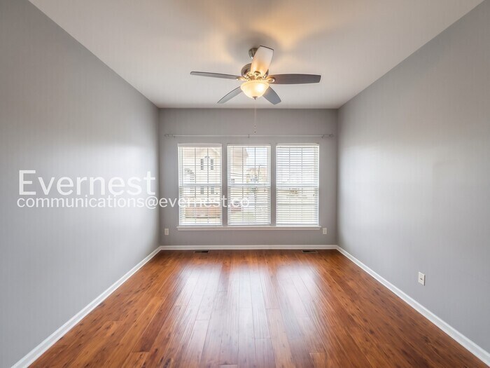 Building Photo - 7703 Porter House Dr