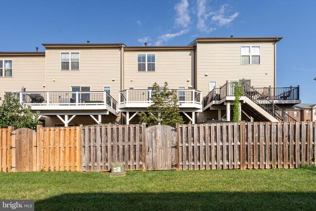 Building Photo - 6836 William White Way