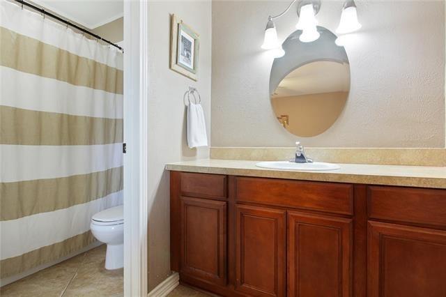 Building Photo - 2005 Satsuma Ave