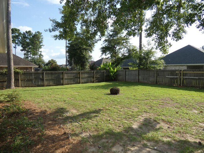 Building Photo - Stunning Craftsman Home - Stonechase