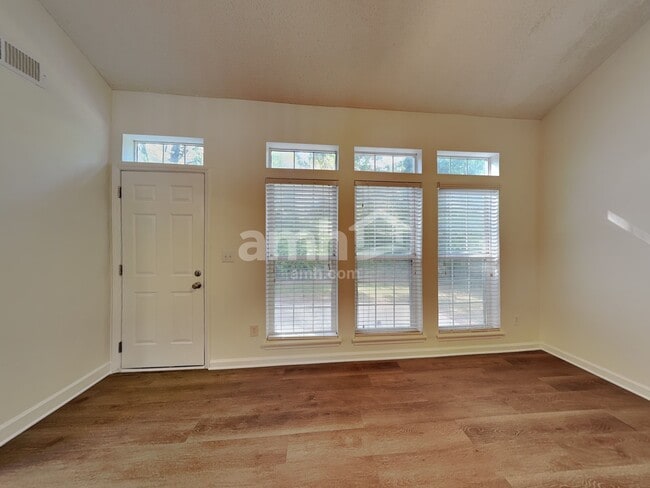 Building Photo - 8922 Tendring Ct