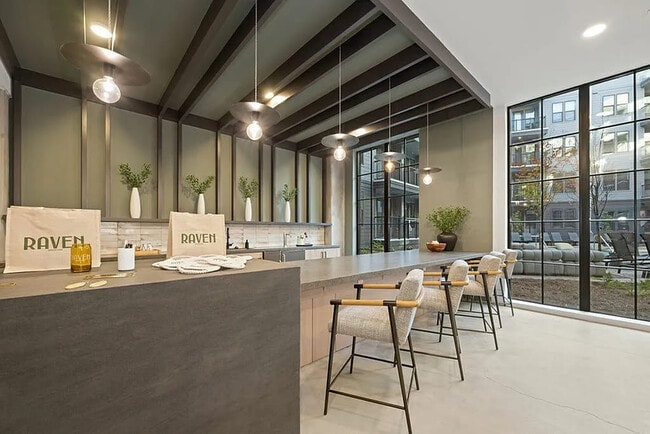 Building Photo - 6 Garfield Pl