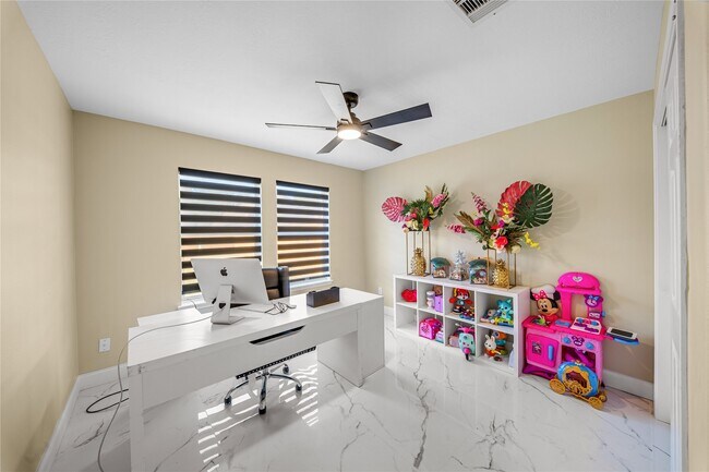 Building Photo - 24503 Stone Falcon Ct