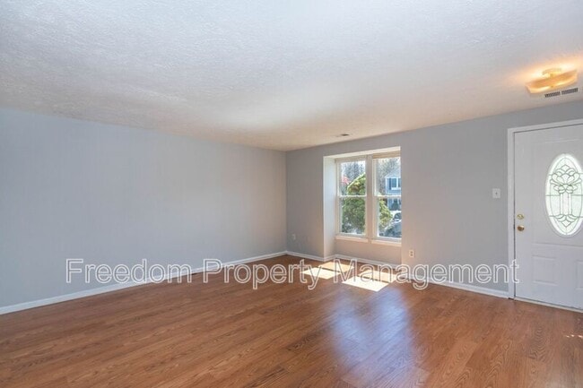 Building Photo - 4686 Hercules Ln