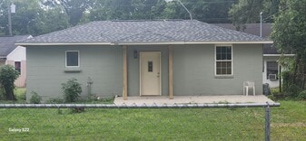 Building Photo - 919 N Cawthon St