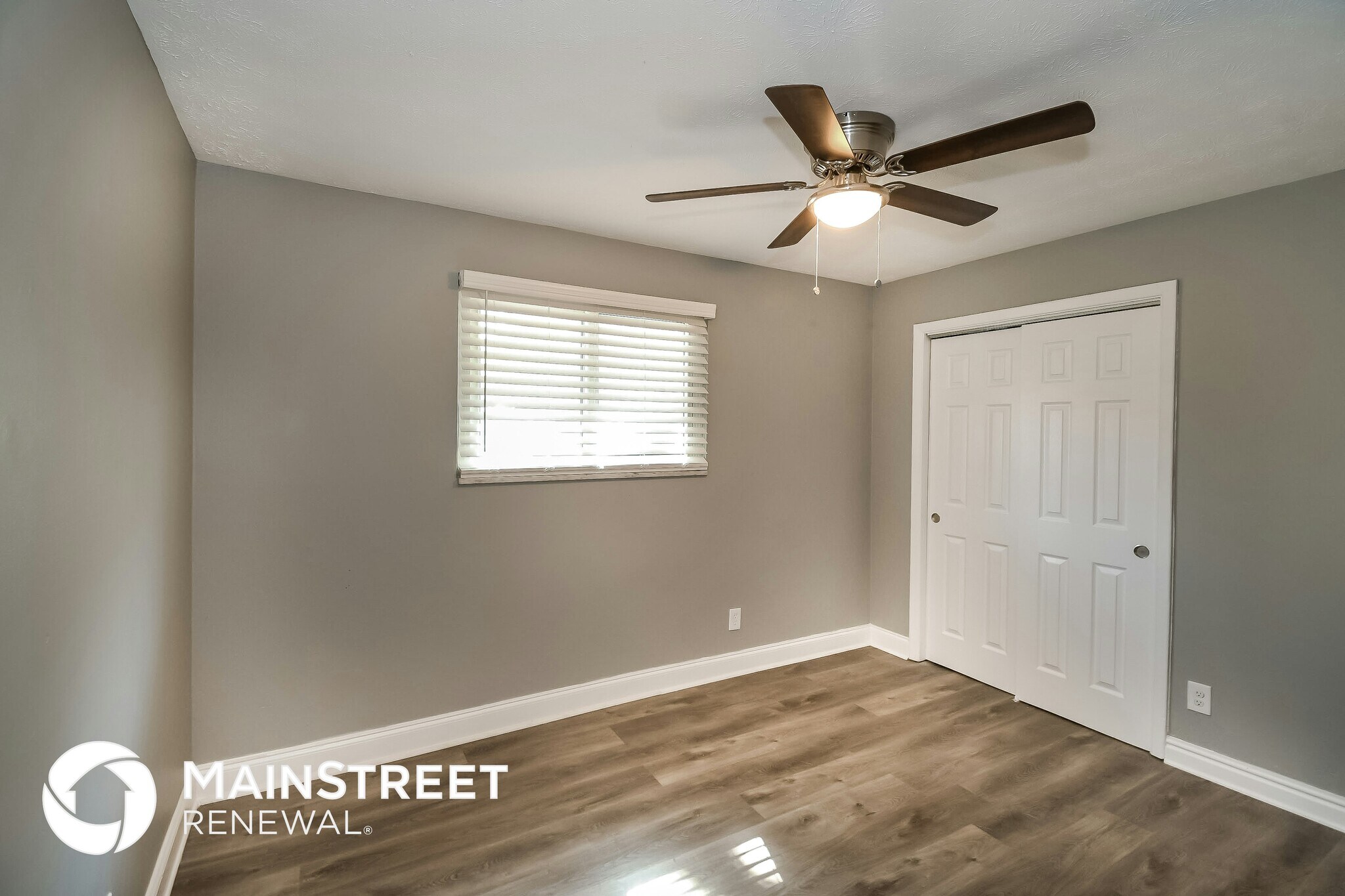 Building Photo - 4605 Silver Ridge Dr
