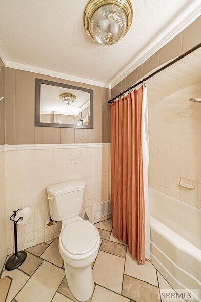 Building Photo - 2910 E Lincoln Rd