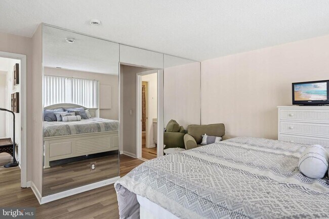 Building Photo - 18530 Drayton Hall Rd