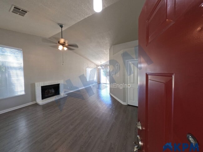 Building Photo - 663 Stoneridge Ct