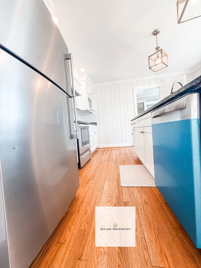 Building Photo - Spacious Living on a Generous Lot in Easley — Now Available for Rent!