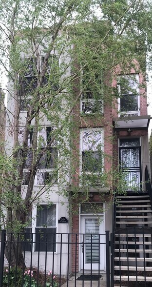 Building Photo - 3414 W Le Moyne St