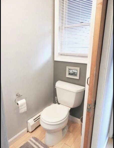 1/2 bath - 34 Marsten Ln