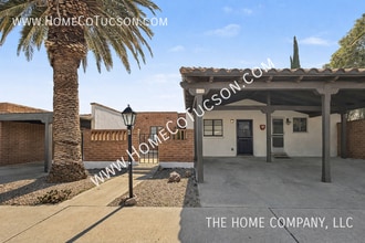 Building Photo - 413 W Pso Solana