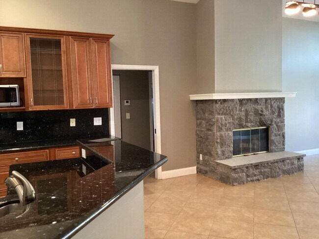 Building Photo - 1851 Oak Berry Cir